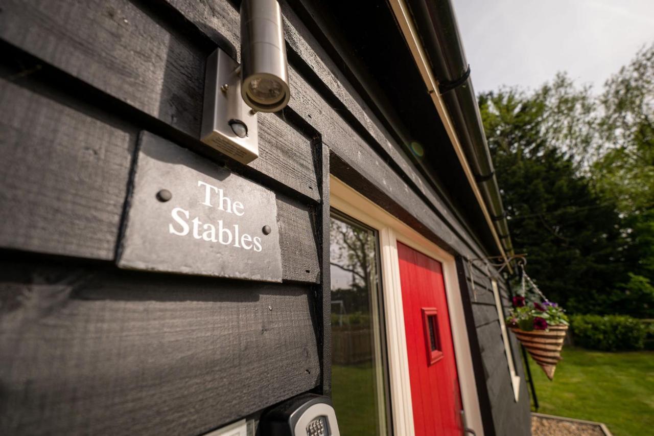The Stables Villa Хейлсуърт Екстериор снимка
